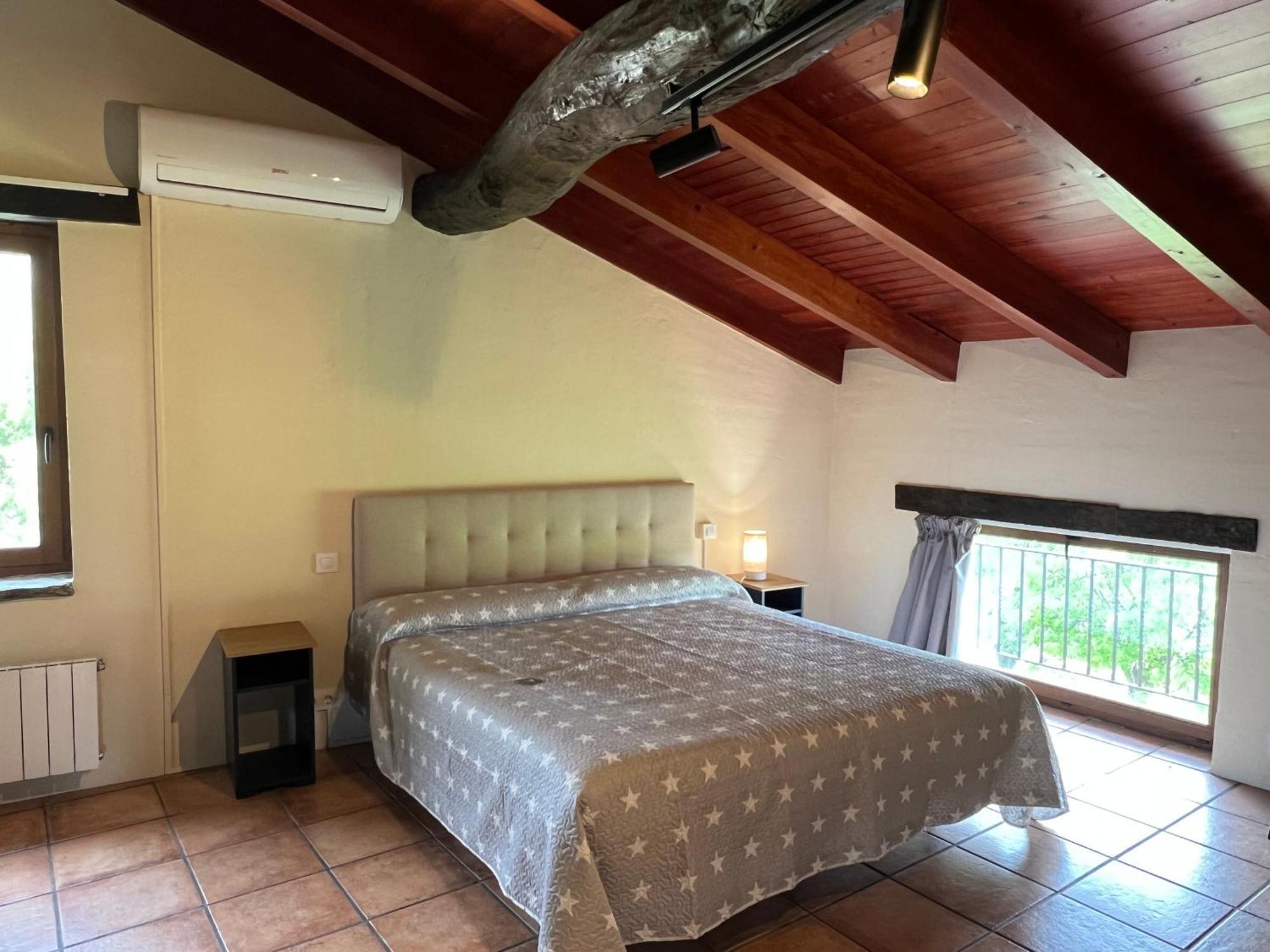 Casa Vella Del Cuni * Roda de Ter